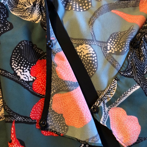 Adelyn Rae Romper - Picture 7 of 8